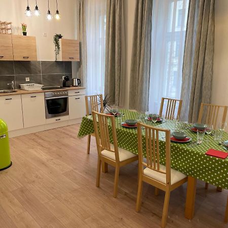 Gesamte Unterkunft Fuer 6 Personen Виена Екстериор снимка